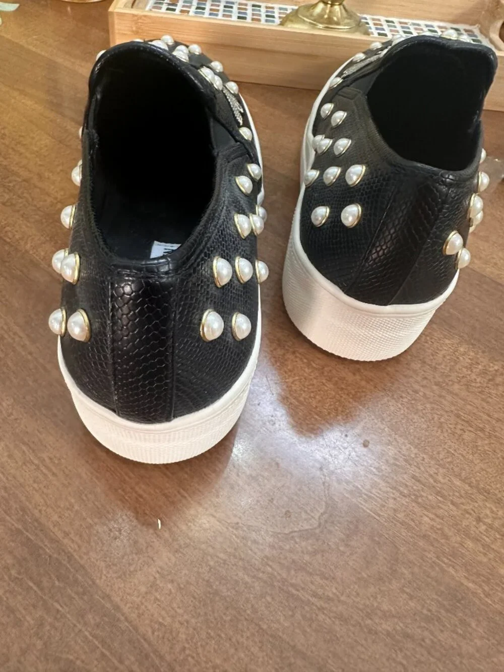 Steve Madden Bee Pearl Embellished Slip-On Sneakers Black